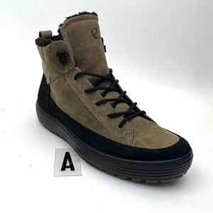 ECCO Soft 7 Tred Gore-Tex Waterproof Bootie SZ 7